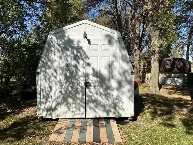 $139,900 | 5 Pommier Lane, Garvin, MN 56132