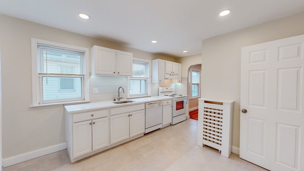 7 Smith Street Medford, MA 02155 - Photo 12 of 23