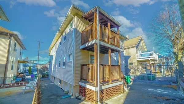 $1,300,000 | 7 Smith Street, Medford, MA 02155