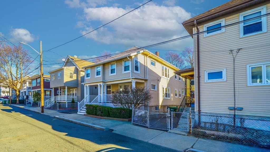 7 Smith Street Medford, MA 02155 - Photo 22 of 23