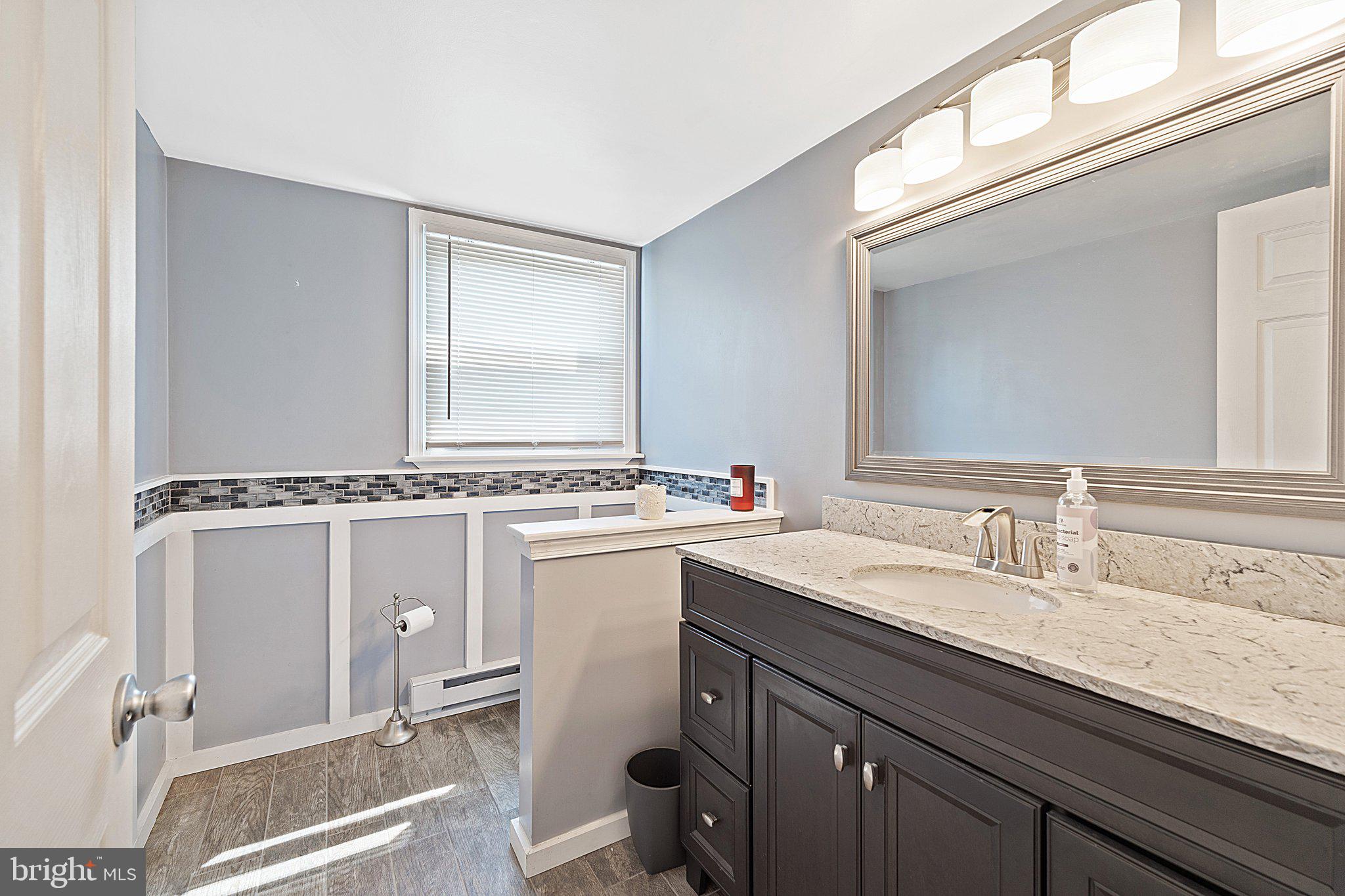 97 Highspire Road Richboro, PA 18954 - Photo 15 of 35 Powder Room
