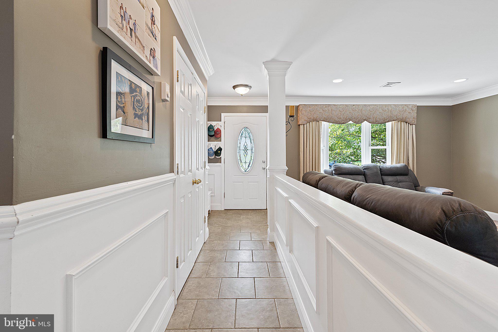 97 Highspire Road Richboro, PA 18954 - Photo 9 of 35 Entry Hall
