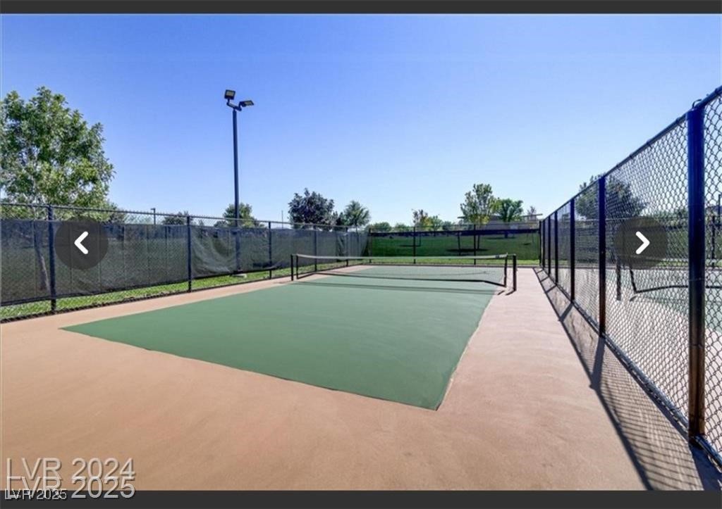 805 East Sunset Road Henderson, NV 89011 - Photo 30 of 43 View of tennis court