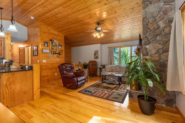 $559,900 | 33921 Wild Wind Ranch Drive, Crosslake, MN 56442