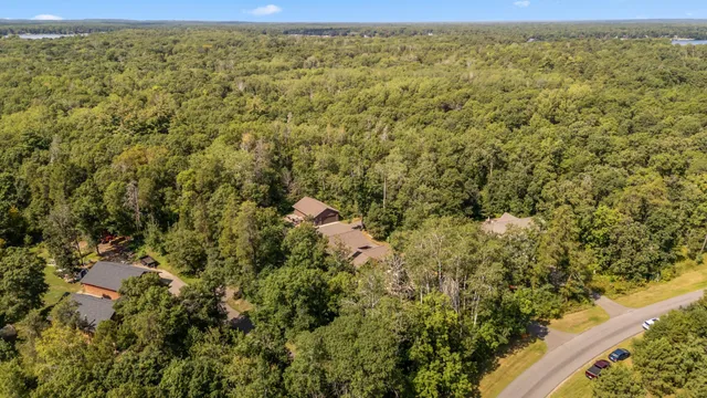$559,900 | 33921 Wild Wind Ranch Drive, Crosslake, MN 56442