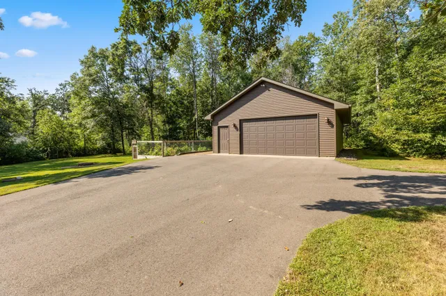 $559,900 | 33921 Wild Wind Ranch Drive, Crosslake, MN 56442