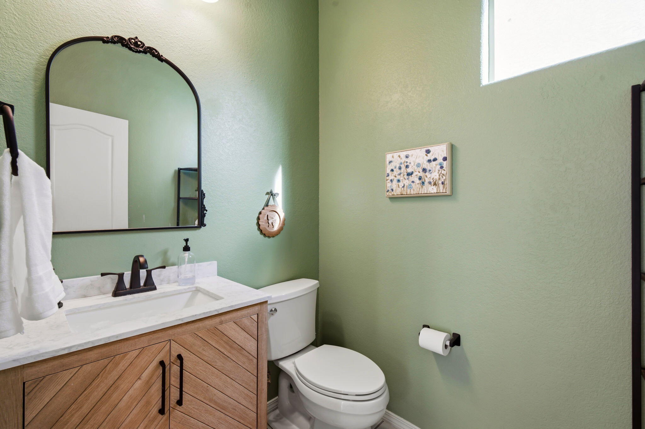 1405 Ducale Drive Southeast Rio Rancho, NM 87124 - Photo 12 of 58 Gallery Image 12