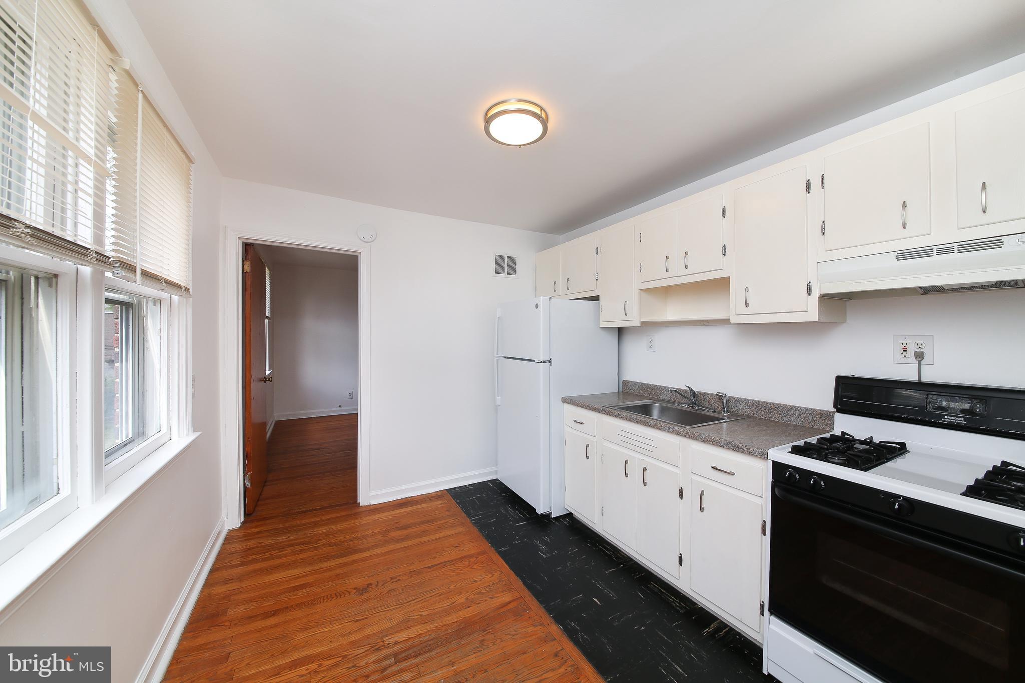 7236 Dungan Road Philadelphia, PA 19111 - Photo 15 of 22 Second Floor Kitchen