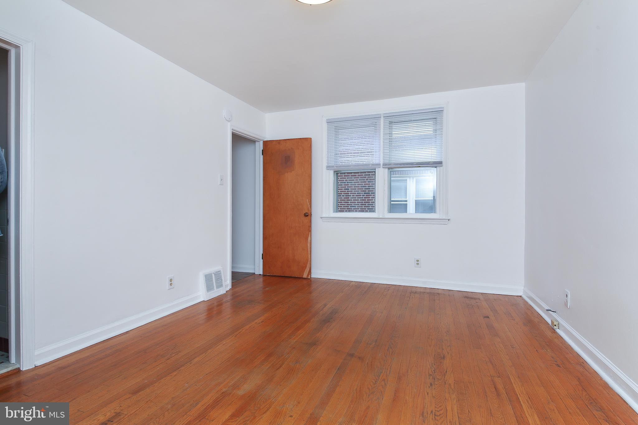 7236 Dungan Road Philadelphia, PA 19111 - Photo 16 of 22 Second Floor Bedroom