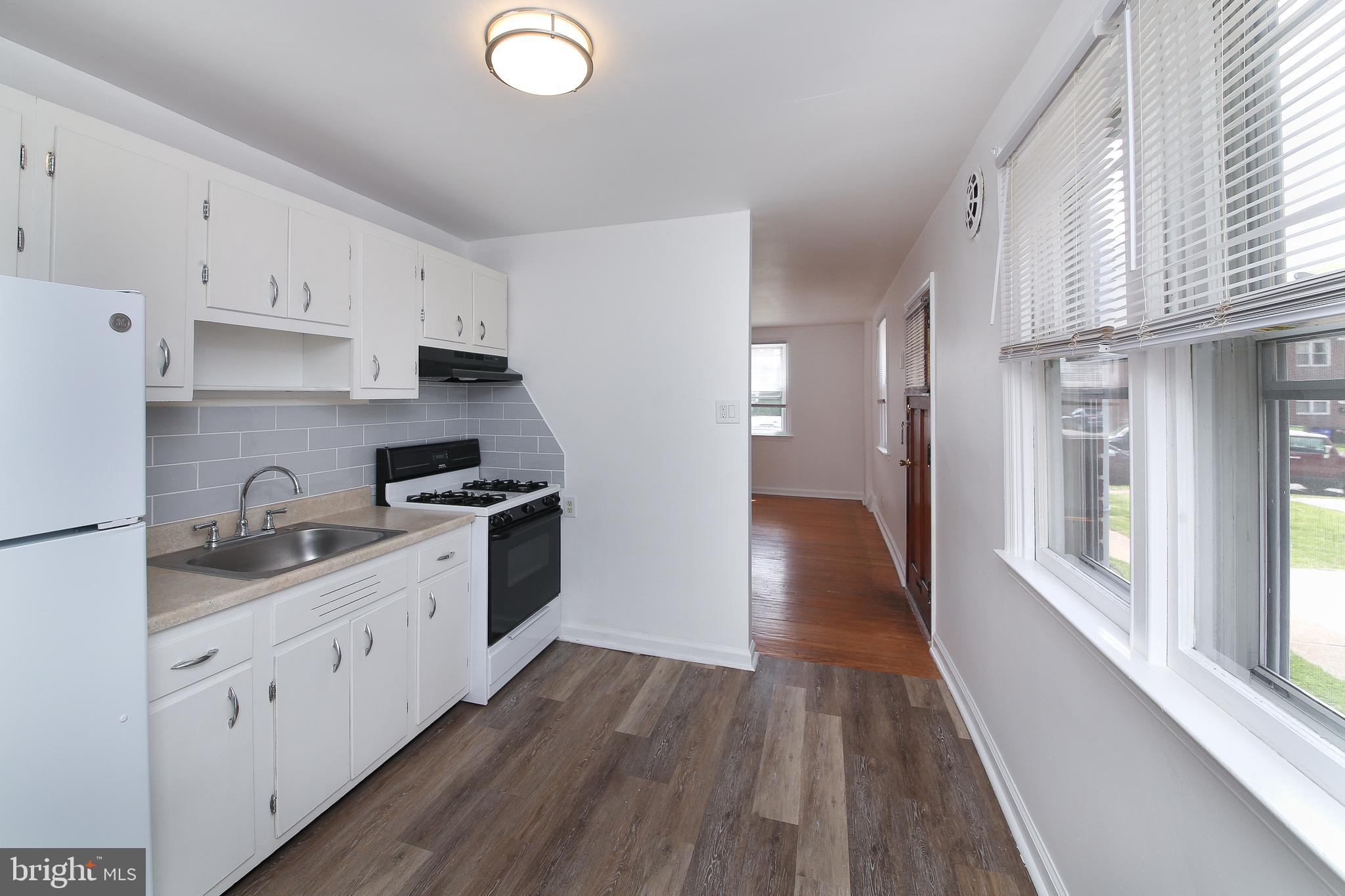 7236 Dungan Road Philadelphia, PA 19111 - Photo 8 of 22 First Floor Kitchen