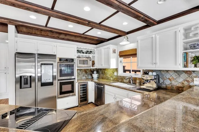 $2,950,000 | 210 West Avenida Gaviota, San Clemente, CA 92672