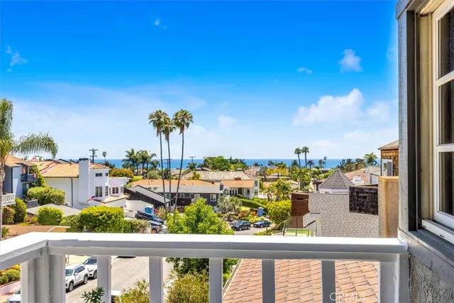 $2,950,000 | 210 West Avenida Gaviota, San Clemente, CA 92672