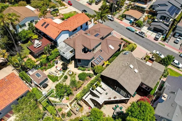 $2,950,000 | 210 West Avenida Gaviota, San Clemente, CA 92672