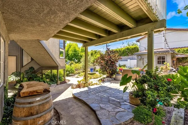 $2,950,000 | 210 West Avenida Gaviota, San Clemente, CA 92672