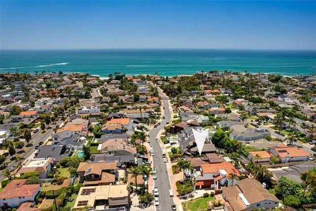 $2,950,000 | 210 West Avenida Gaviota, San Clemente, CA 92672