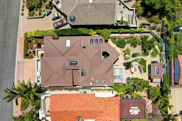 $2,950,000 | 210 West Avenida Gaviota, San Clemente, CA 92672
