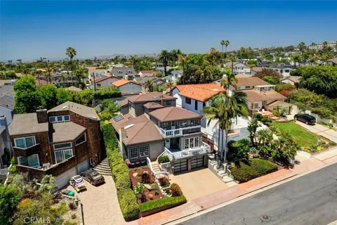 $2,950,000 | 210 West Avenida Gaviota, San Clemente, CA 92672
