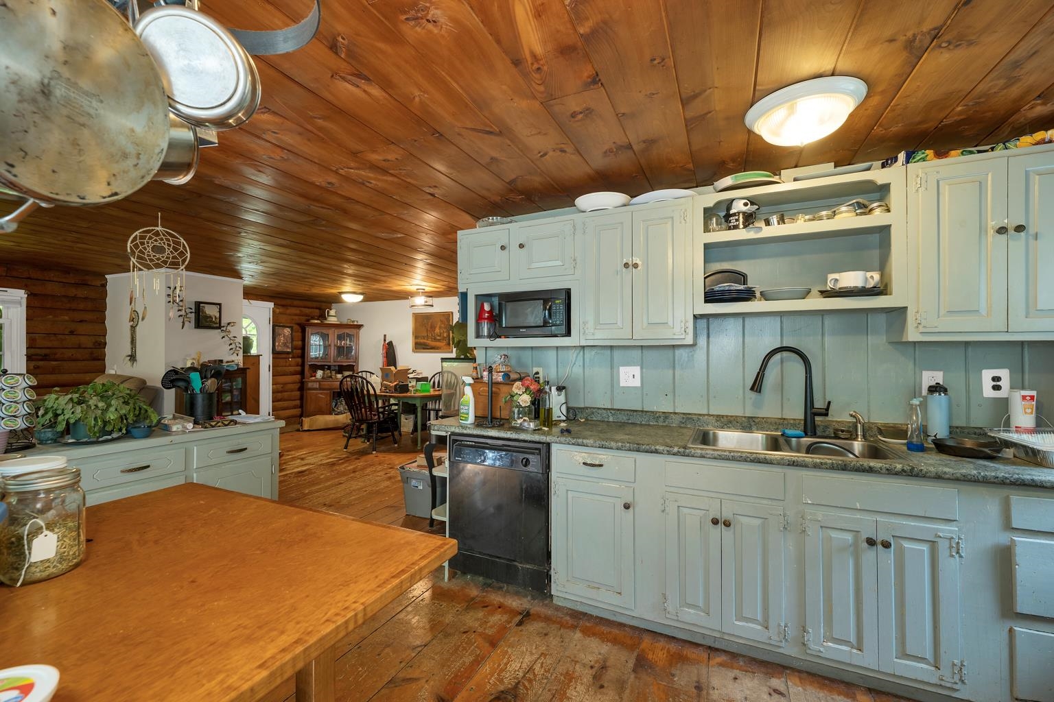 107 Orchard Hill Road Barrington, NH 03825 - Photo 3 of 21