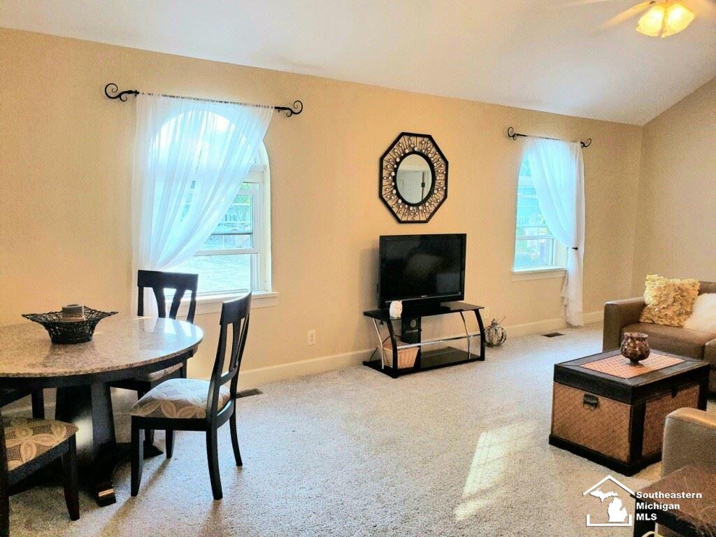 4555 Allen Cove Road Luna Pier, MI 48157 - Photo 53 of 77 Family room