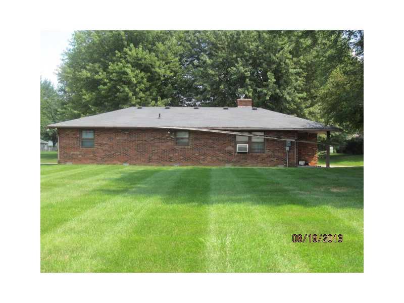 2335 Tartan Road Anderson, IN 46012 - Photo 5 of 7 Gallery Image 5