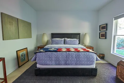 $4,750,000 | 9 Settlement Court, East Hampton, NY 11937