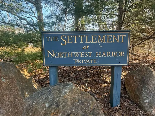 a street sign that is on a pole