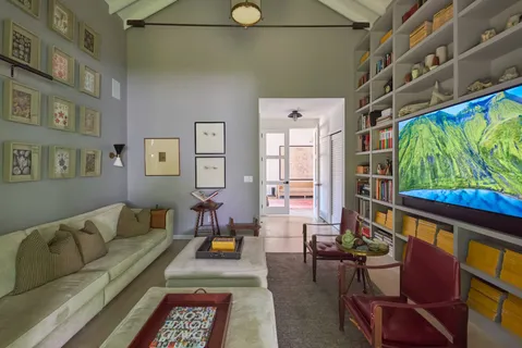 $4,750,000 | 9 Settlement Court, East Hampton, NY 11937