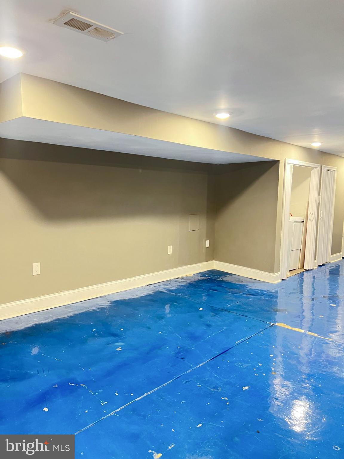 29 Concord Road Darby, PA 19023 - Photo 17 of 21 a view of an empty room with wooden floor and a window