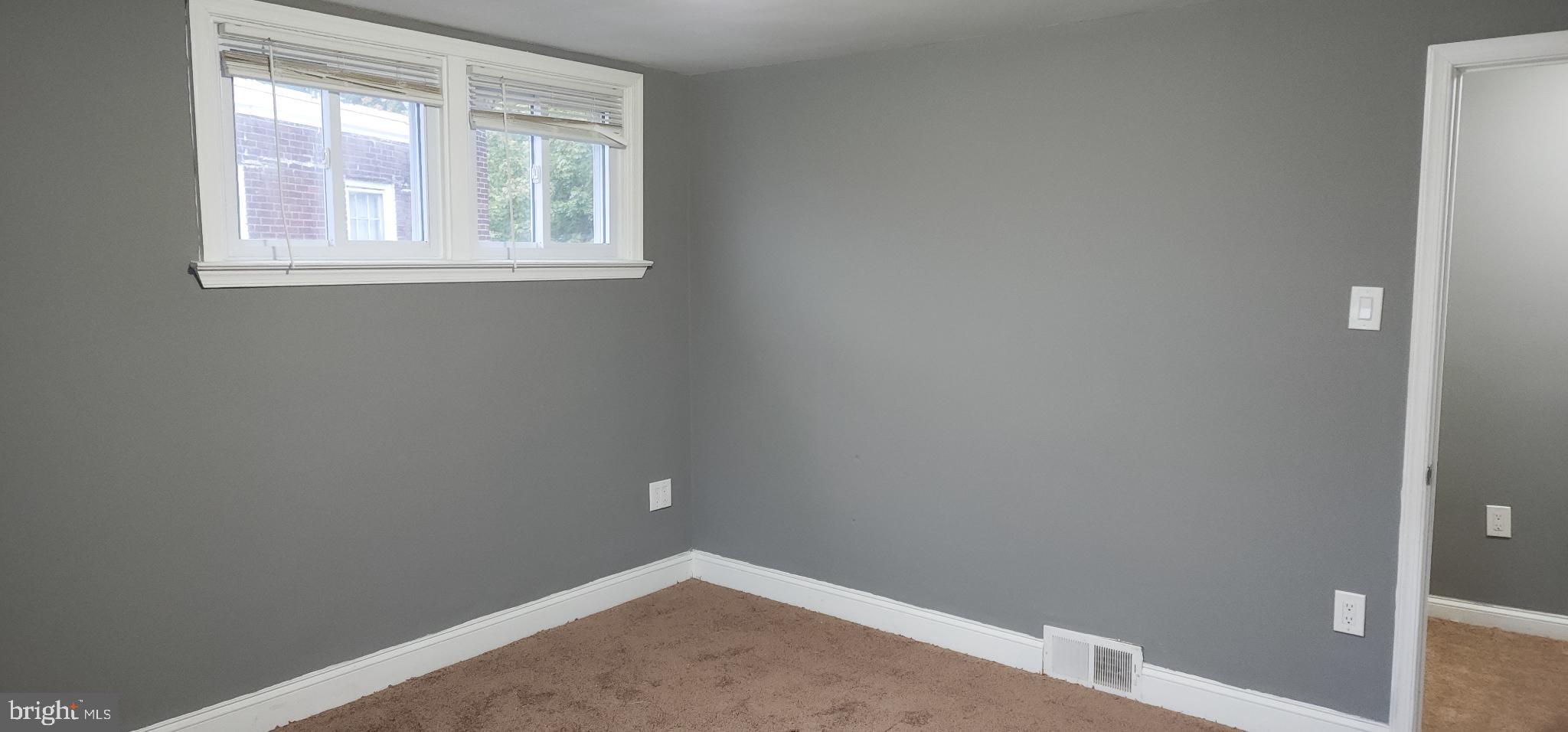 29 Concord Road Darby, PA 19023 - Photo 10 of 21 an empty room with a window