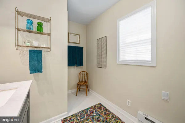 $489,900 | 319 Marshall Avenue, Colonial Beach, VA 22443