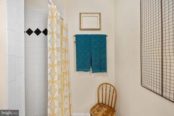 $489,900 | 319 Marshall Avenue, Colonial Beach, VA 22443