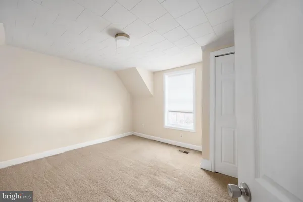 $489,900 | 319 Marshall Avenue, Colonial Beach, VA 22443