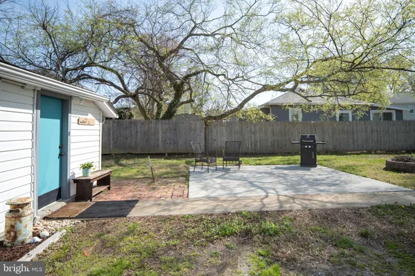 $489,900 | 319 Marshall Avenue, Colonial Beach, VA 22443