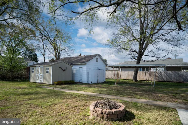 $489,900 | 319 Marshall Avenue, Colonial Beach, VA 22443