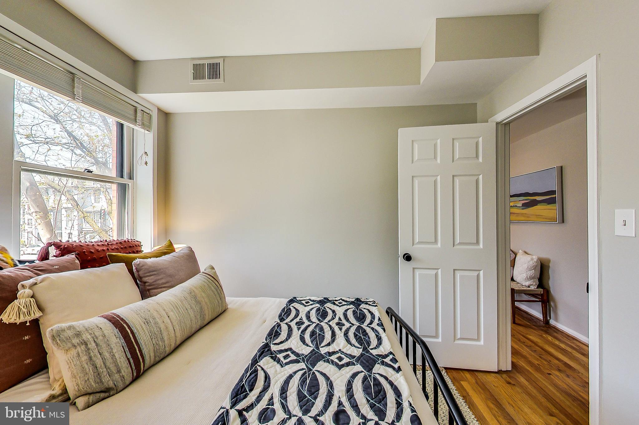 1939 17th Street Northwest, Unit 4 Washington, DC 20009 - Photo 11 of 23