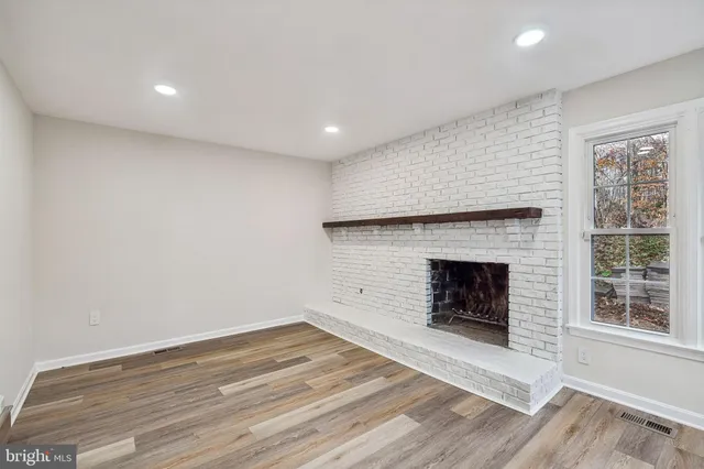 $635,000 | 11975 Farrabow Lane, Woodbridge, VA 22192