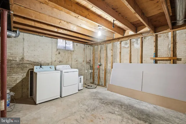 $635,000 | 11975 Farrabow Lane, Woodbridge, VA 22192