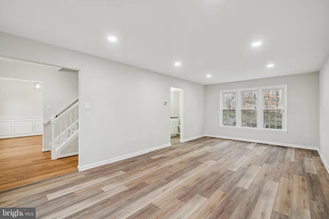 $635,000 | 11975 Farrabow Lane, Woodbridge, VA 22192