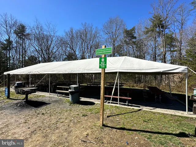 $635,000 | 11975 Farrabow Lane, Woodbridge, VA 22192