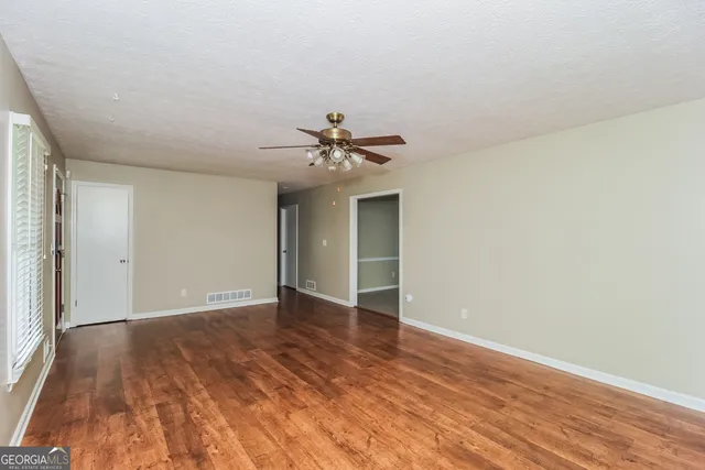 $2,065 | 158 Victoria Station, Woodstock, GA 30189