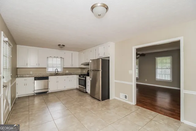 $2,065 | 158 Victoria Station, Woodstock, GA 30189