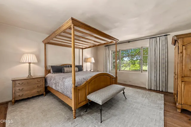 a front view of house with yard having outdoor seating