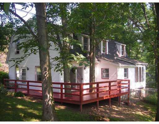 518 Otts Road New Alexandria, PA 15670 - Photo 2 of 8 Exterior Back.