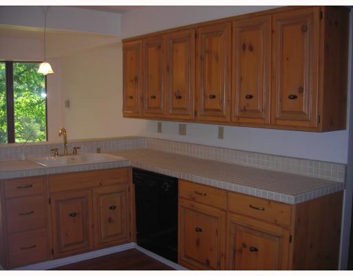 518 Otts Road New Alexandria, PA 15670 - Photo 4 of 8 Kitchen.