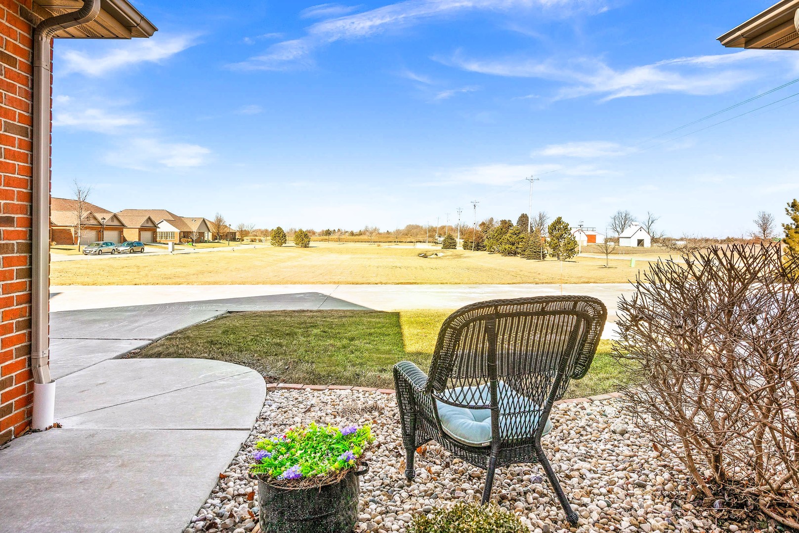 1423 Pine Forest Drive Normal, IL 61761 - Photo 5 of 45