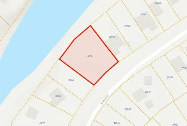 $100,000 | 10680 Emerald Drive, Cement City, MI 49233