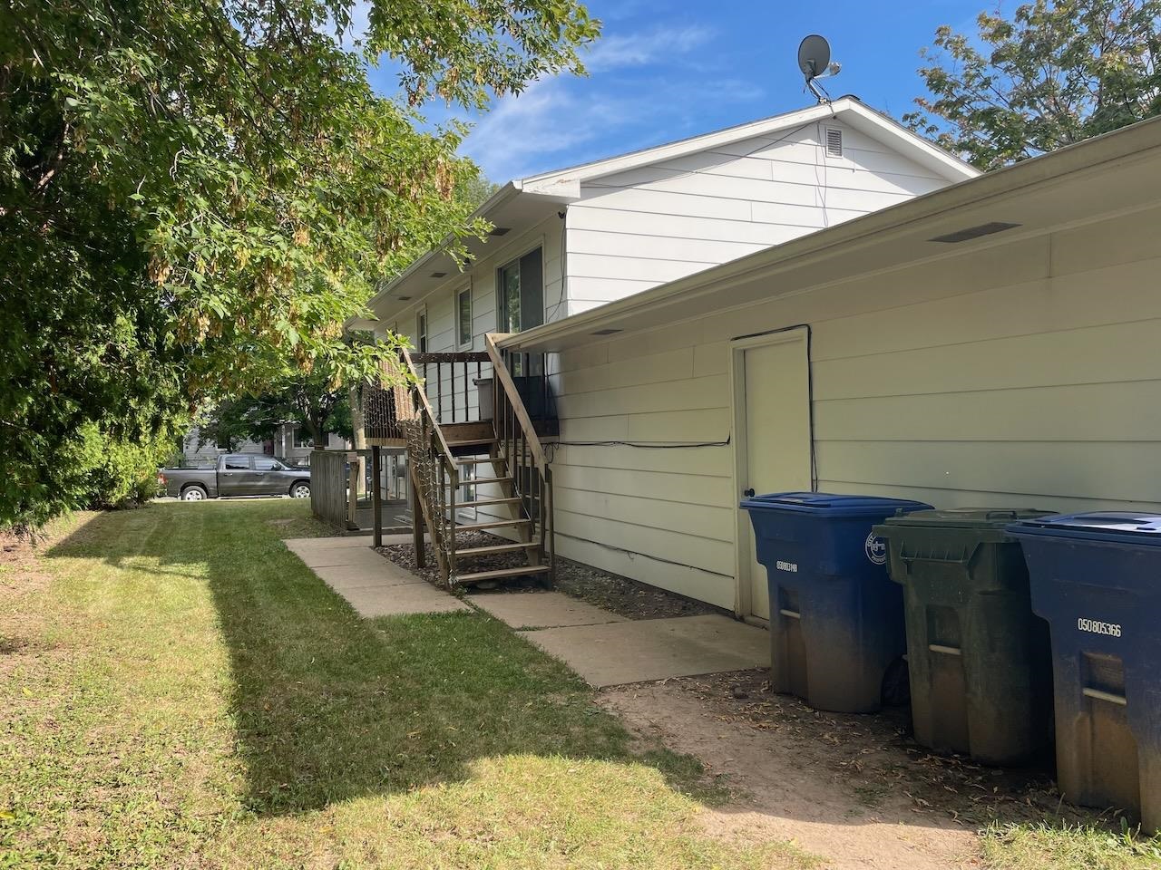 1421 Ridgeway Drive De Pere, WI 54115 - Photo 13 of 33