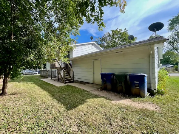 $298,000 | 1421 Ridgeway Drive, De Pere, WI 54115