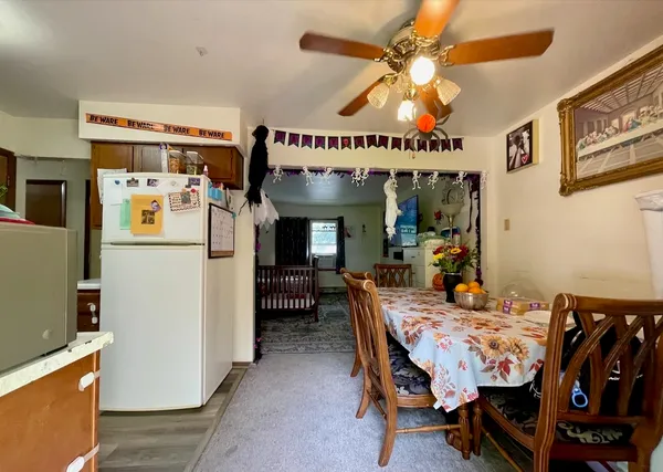 $298,000 | 1421 Ridgeway Drive, De Pere, WI 54115