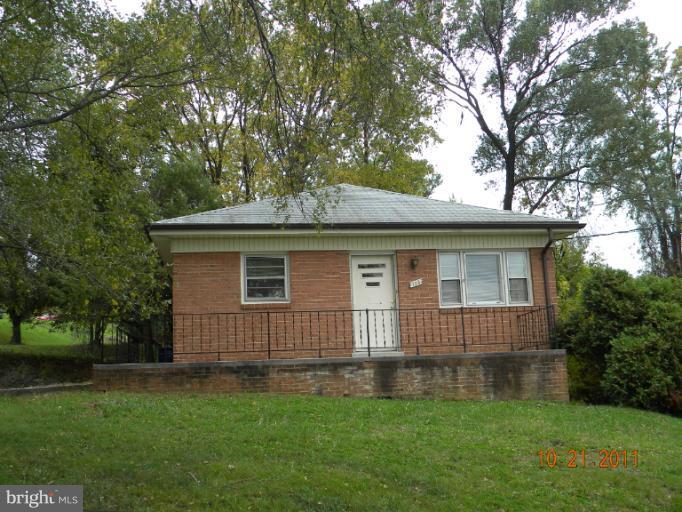 733 Stockton Road Front Royal, VA 22630 - Photo 4 of 10 Exterior (General)